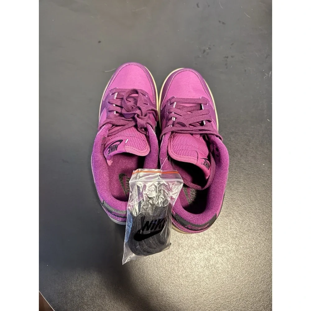 Nike Dunk Low Viotech Women's Size 8 - Picture 7 of 7